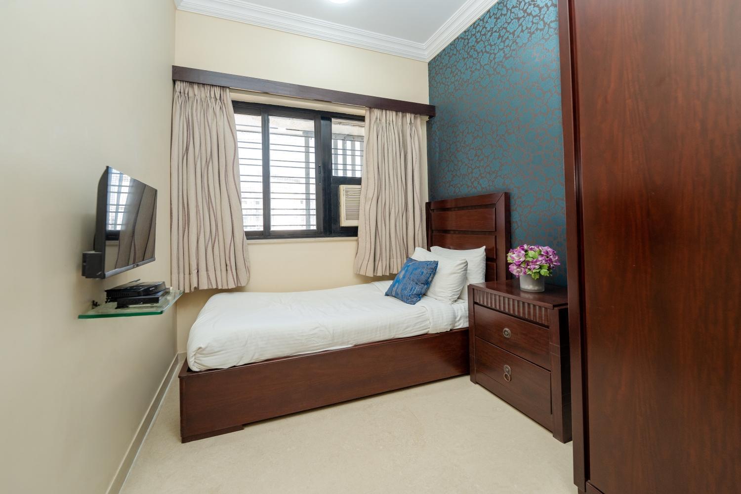 Lalco Residency Hotel Mumbai Exterior photo
