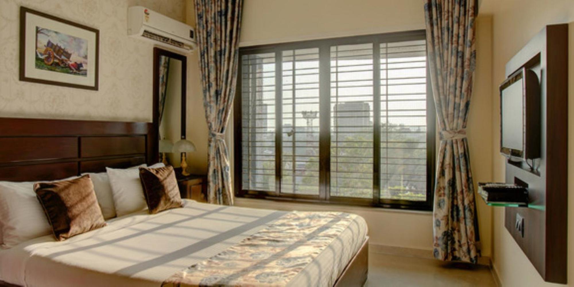 Lalco Residency Hotel Mumbai Exterior photo